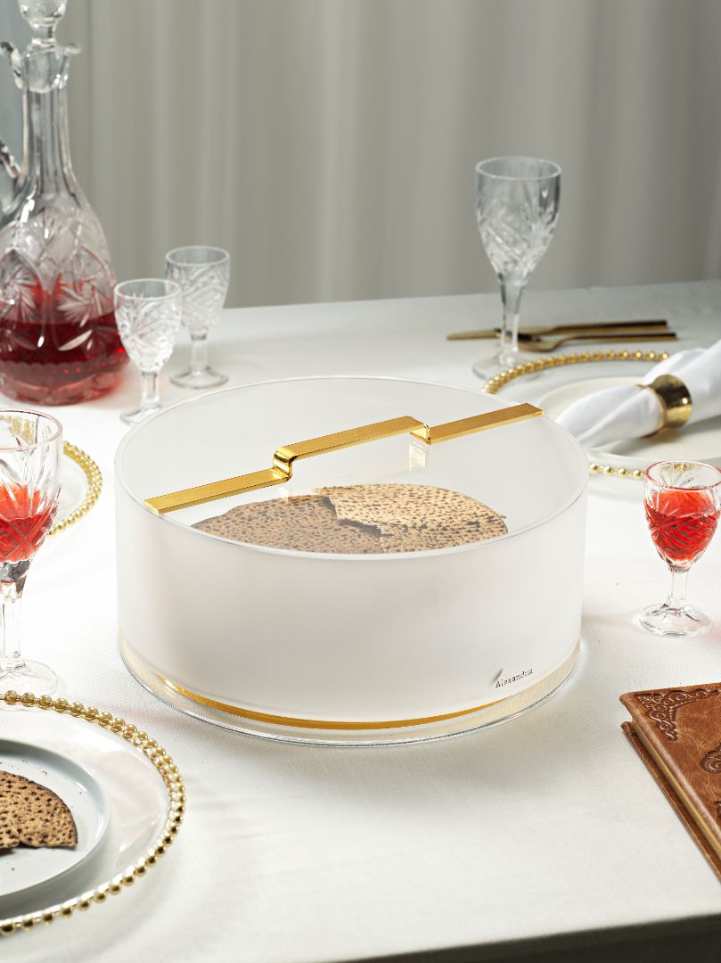 GOLD FLOATING MATZAH BOX